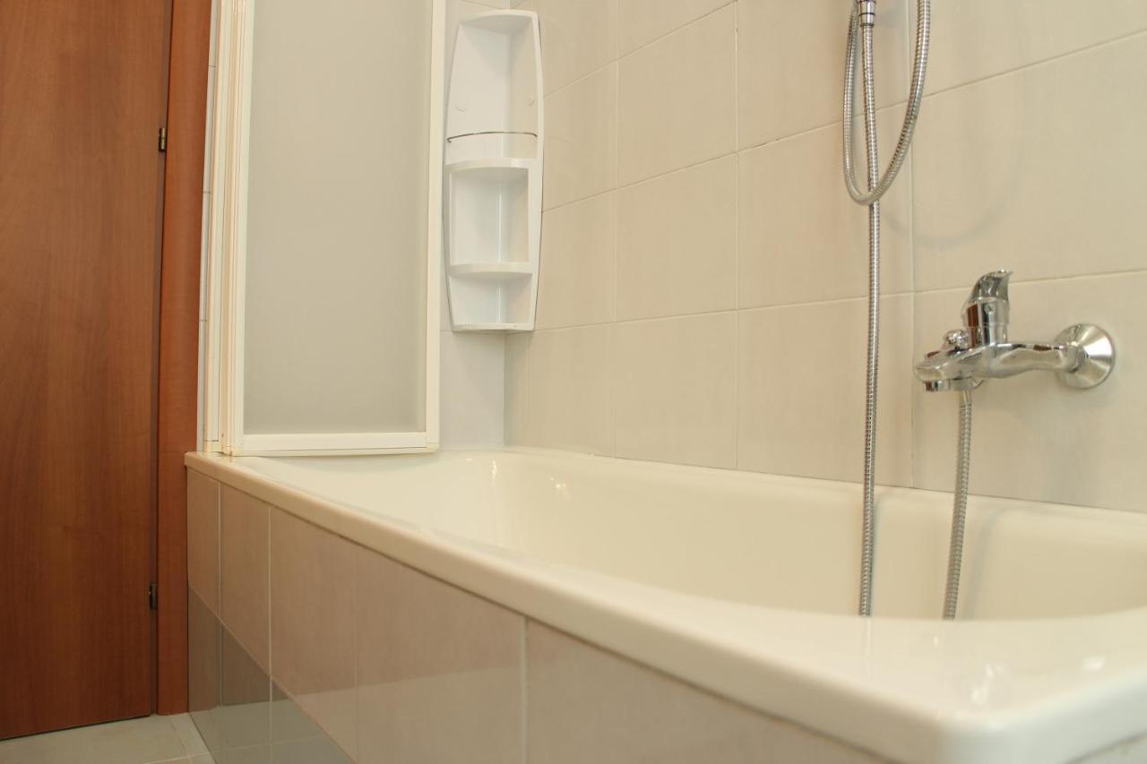 VI Floor Apartment Rome Bagian luar foto